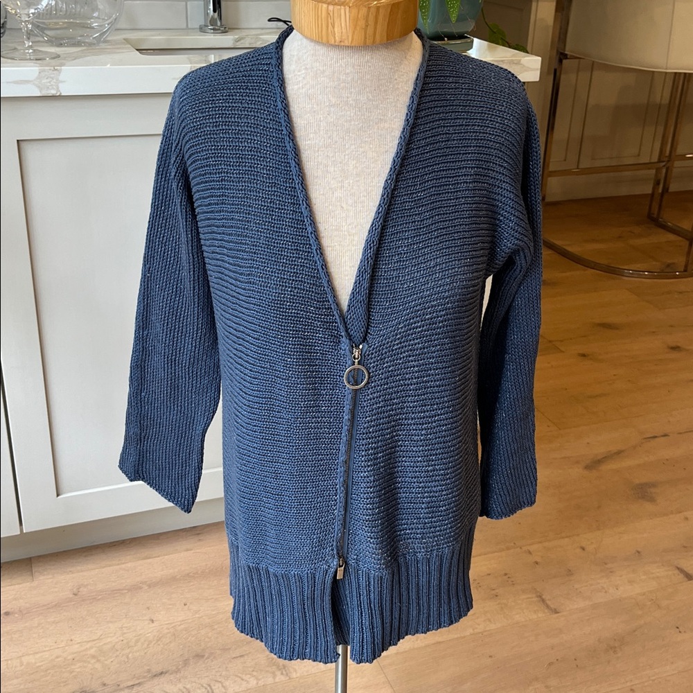 EUC Fabiana Filippi denim blue metallic silver thread zip front cardigan